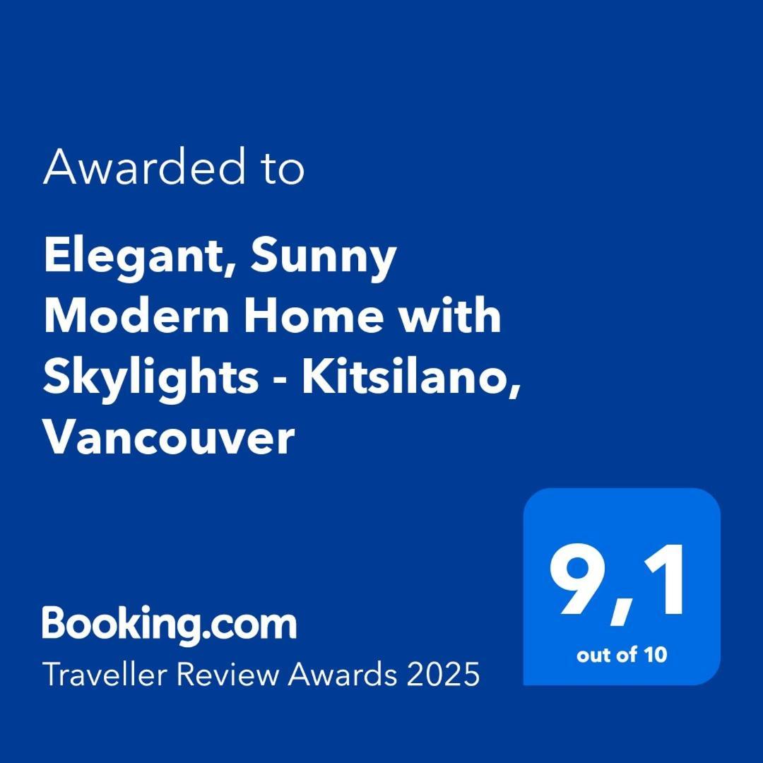 Elegant, Sunny Modern Home With Skylights - Kitsilano, Ванкувер Экстерьер фото